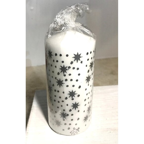 IKEA Vinterfint White & Black Star Patterned Pillar Candle 45 Hours 14cm - Picture 5 of 6